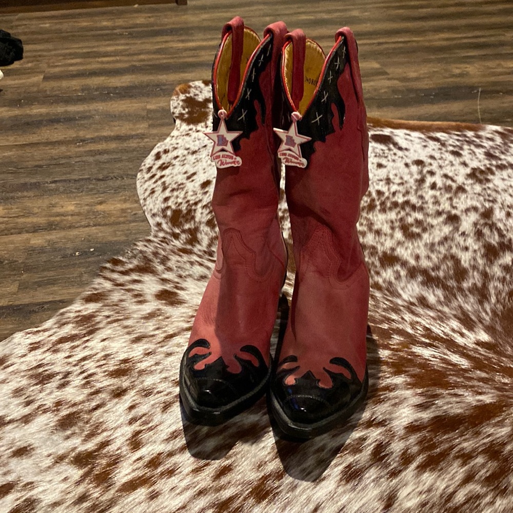 Los Altos Boots Brand New